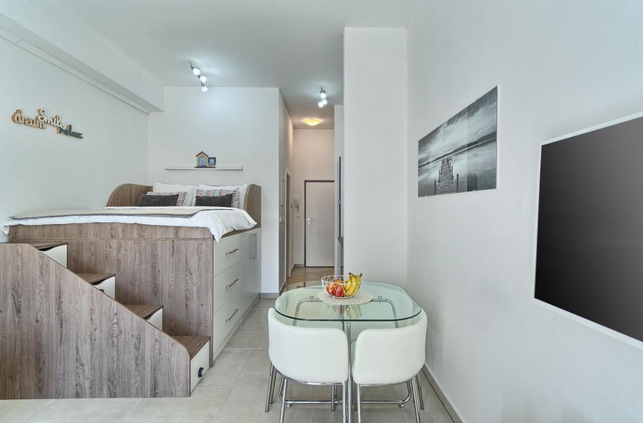 Terrace Apartment Danny Kaštela المظهر الخارجي الصورة