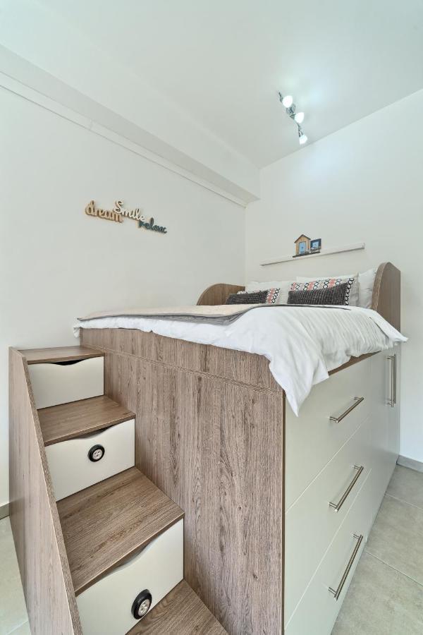 Terrace Apartment Danny Kaštela المظهر الخارجي الصورة