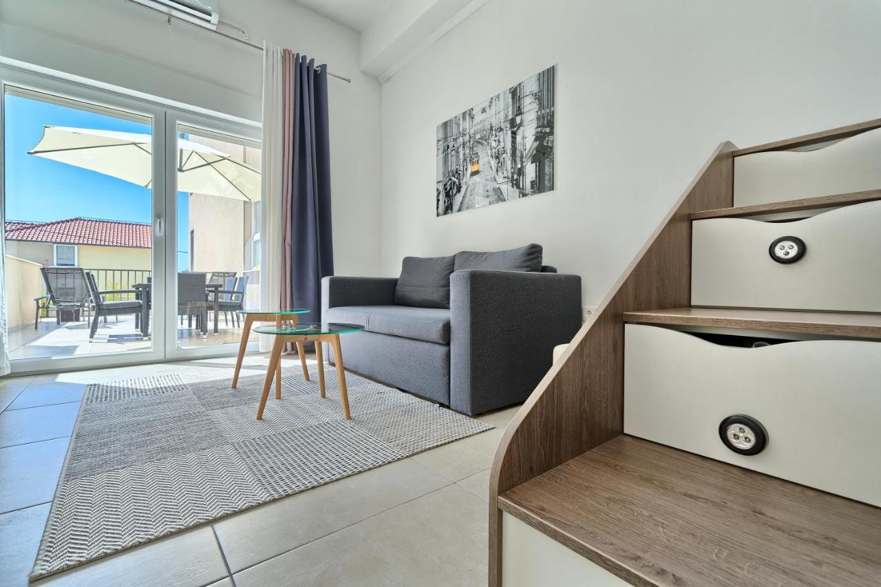 Terrace Apartment Danny Kaštela المظهر الخارجي الصورة